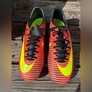 Nike mercurials size 6.5